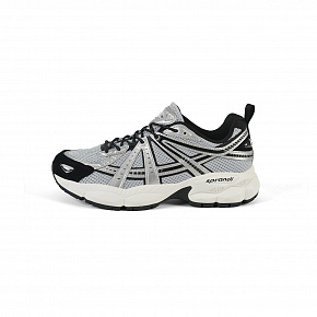 7M226C93-3 Мужские беговые кроссовки в классическом дизайне Sprandi, Серебро/Черный