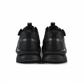 7M126A91-2 Мужские кроссовки для трекинга Sprandi, Черный/Темно-серый/Серый