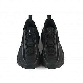 7M126A90-1 Мужские кроссовки для трекинга Sprandi, Черный/Серый