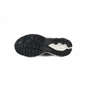 7M226C93-3 Мужские беговые кроссовки в классическом дизайне Sprandi, Серебро/Черный