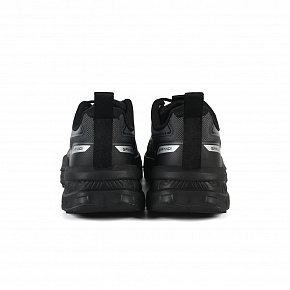 7M126A90-2 Мужские кроссовки для трекинга Sprandi, Темно-серый/Черный