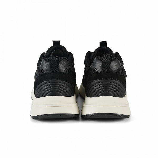 7M126L12-1 Мужские универсальные кроссовки Sprandi, Черный/Белый