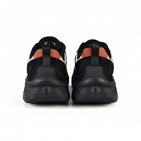 7M325A02-4 Мужские кроссовки для трекинга Sprandi, Темный рис/Черный/Кирпично-красный