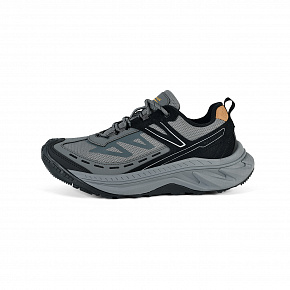7M325A02-3 Мужские кроссовки для трекинга Sprandi, Средне-серый/Черный