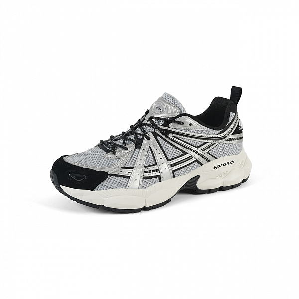 7M226C93-3 Мужские беговые кроссовки в классическом дизайне Sprandi, Серебро/Черный