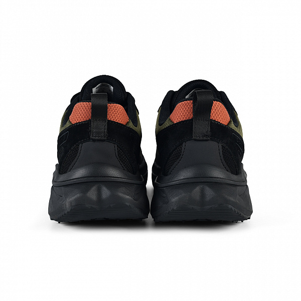 7M325A02-5 Мужские кроссовки для трекинга Sprandi, Черный/Хаки/Кирпичный красный