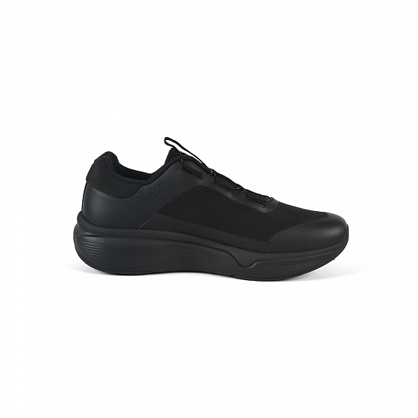 7M126A89-1 Мужские кроссовки для трекинга Sprandi, Черный/Серебро