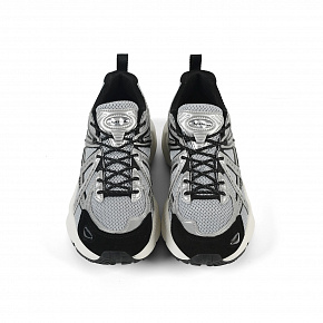 7M226C93-3 Мужские беговые кроссовки в классическом дизайне Sprandi, Серебро/Черный